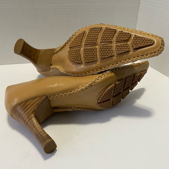 PEERAGE COMFORTS WIDE WIDTH PUMPS - Picture 10 of 11